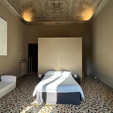 شقة Palazzo Del Settecento رافيننا المظهر الخارجي الصورة